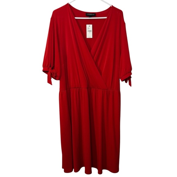 NWT Lane Bryant Red flirty V-Neck Short Sleeves dress women’s 22/24 with pockets - Picture 1 of 13